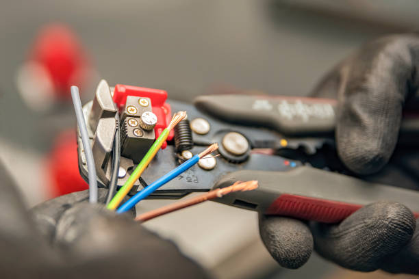 Best Licensed Electrician  in Jacksonville, AL